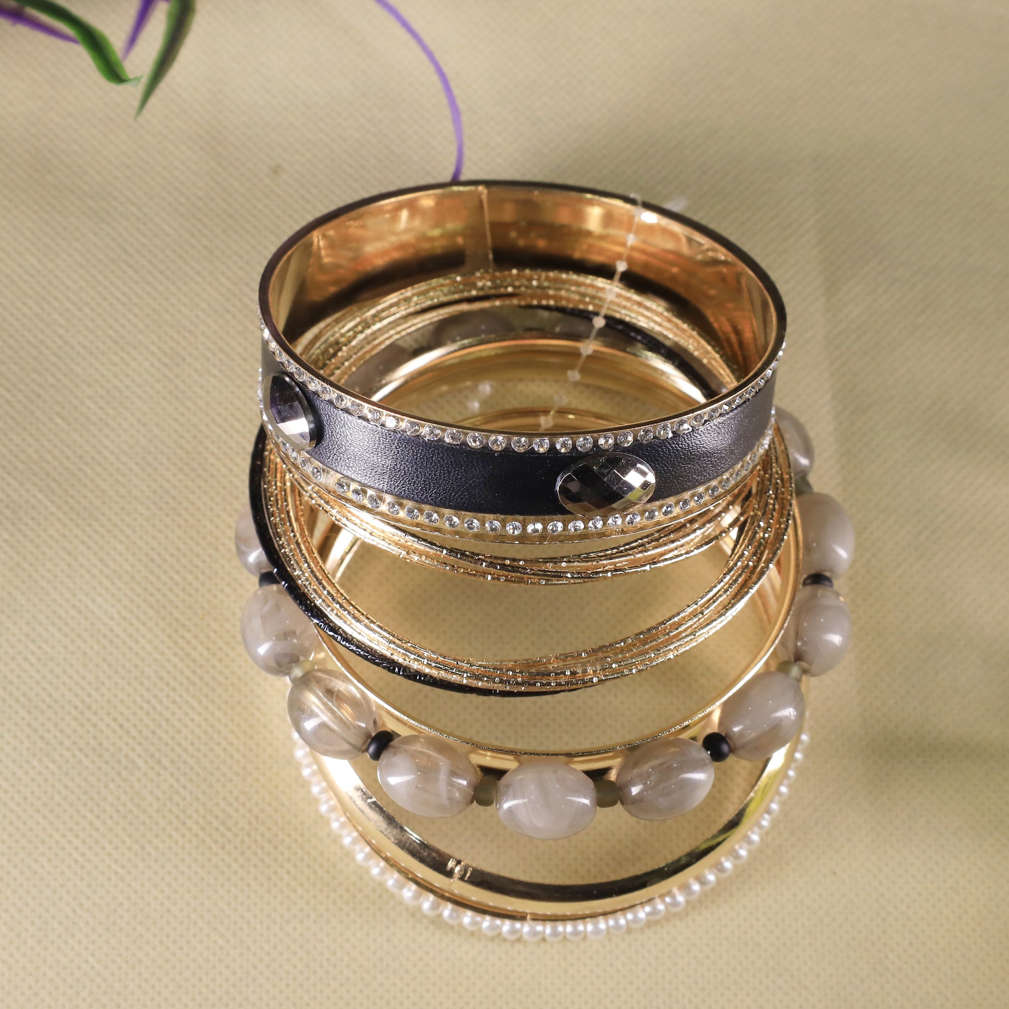 Golden Enchantment Bangle Set