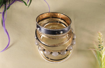 Golden Enchantment Bangle Set