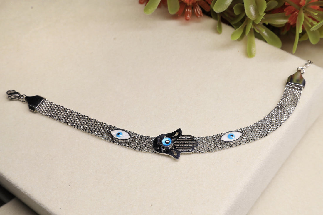 W Chain Bracelet - Starlight Strand Evil Eye