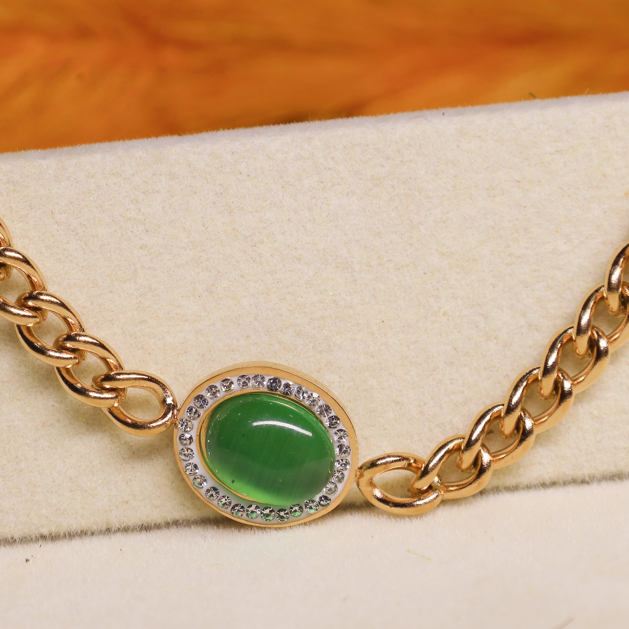 W Chain Bracelet -Green Stone Golden Chain