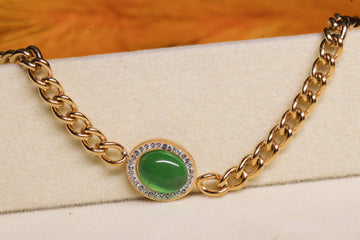 W Chain Bracelet -Green Stone Golden Chain