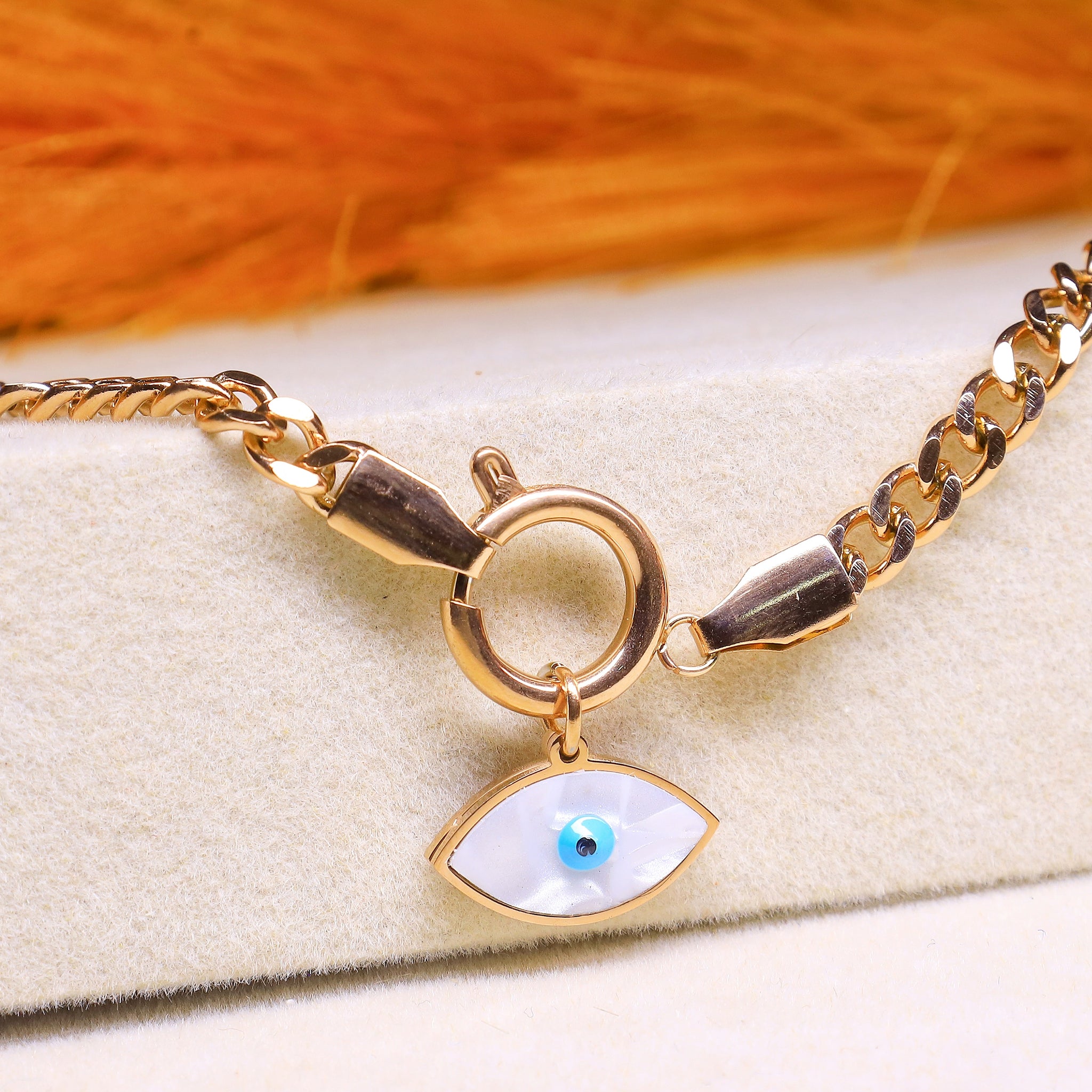 W Chain Bracelet -Enlightened Eye